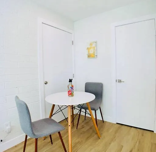 Hidden Gem In Ot With Heated Pool Apartment *